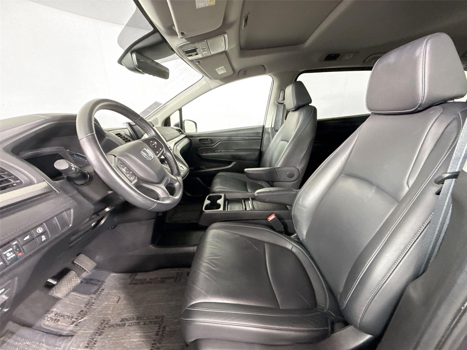 Used 2024 Modern Steel Metallic Honda EX-L image 3