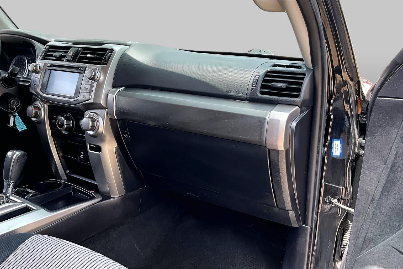 Used 2015 Attitude Black Metallic Toyota SR5 image 19