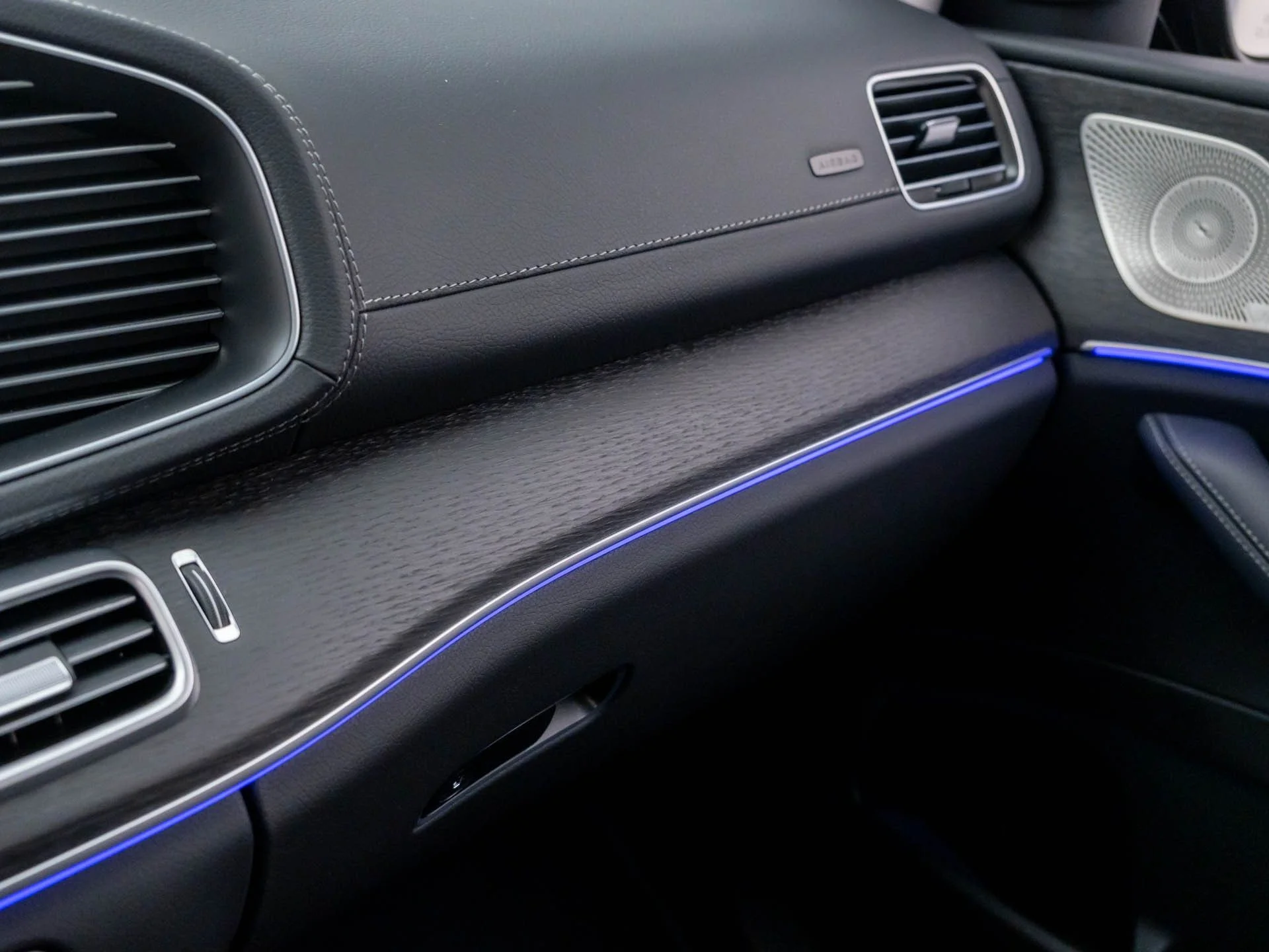 New 2026 Black Mercedes-Benz GLS 450 image 34