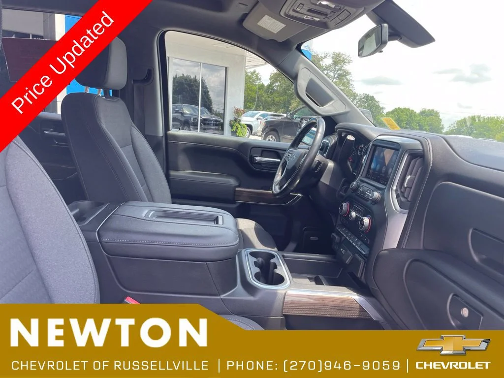 Used 2021 SUMMIT WHITE Chevrolet RST image 20
