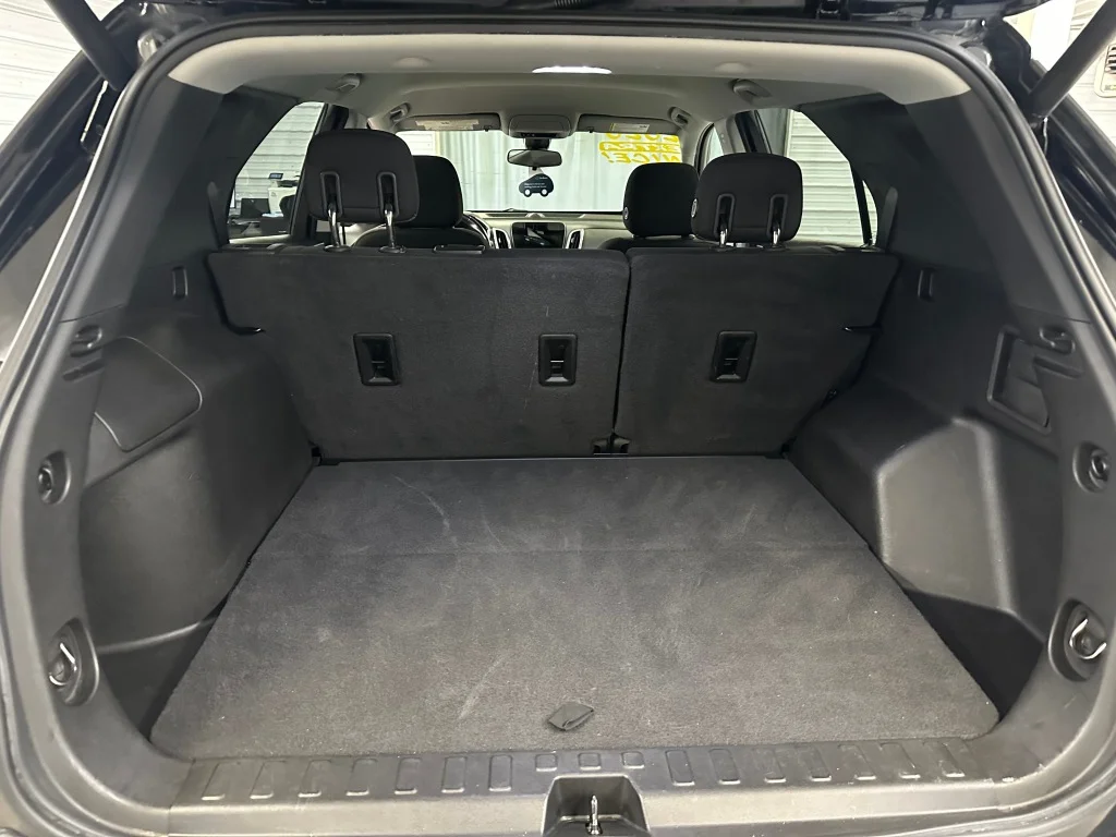 Certified Used 2020 Mosaic Black Metallic Chevrolet LT image 27