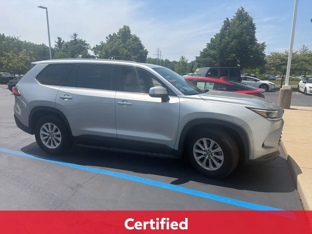 Certified Used 2024 Silver Toyota XLE image 8