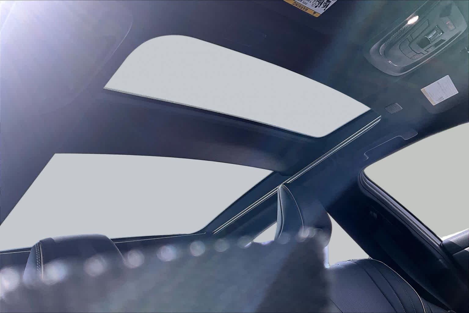 2026 Toyota Crown Platinum - Photo 14