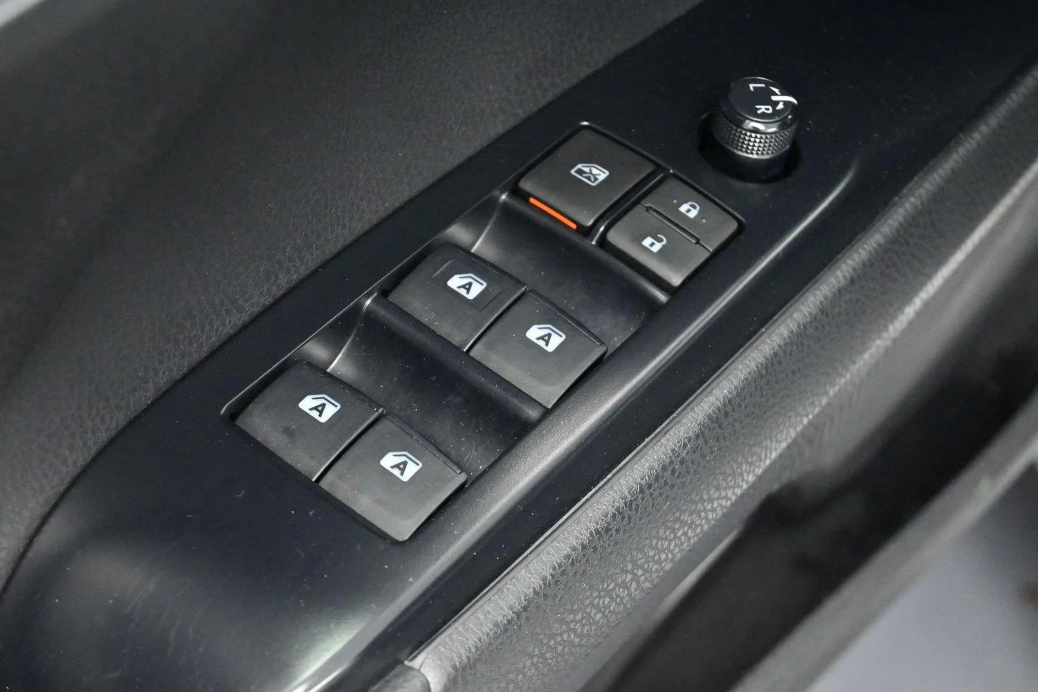Used 2020 Celestial Silver Metallic Toyota SE image 11