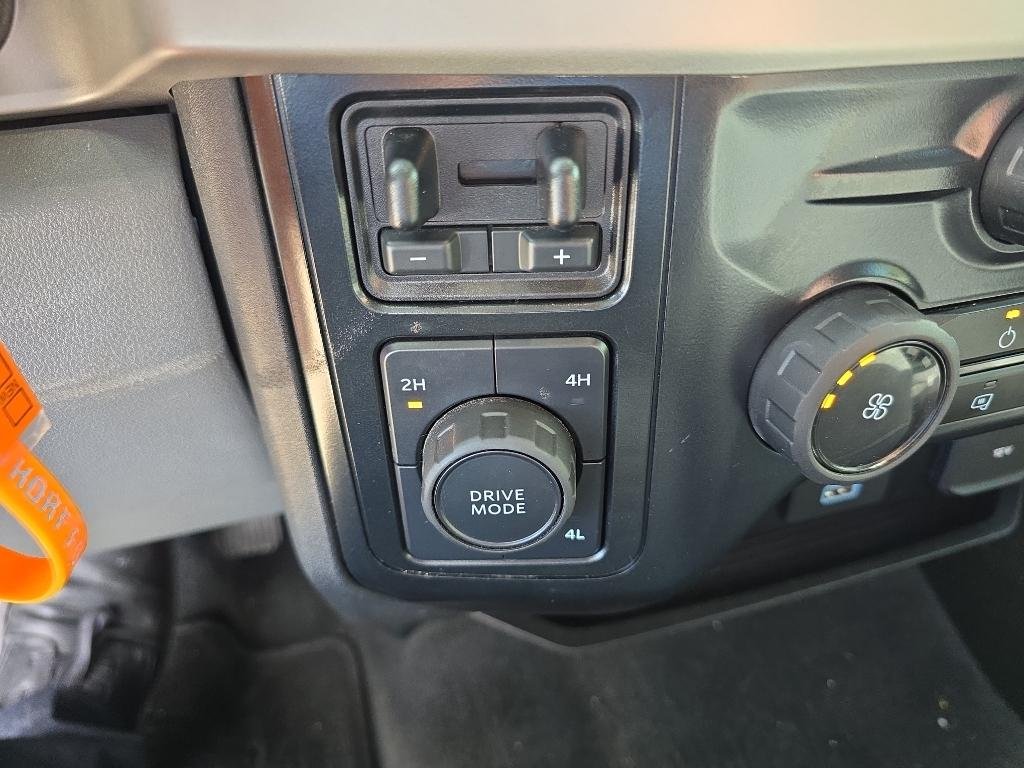 Used 2024 Oxford White Ford XLT image 32
