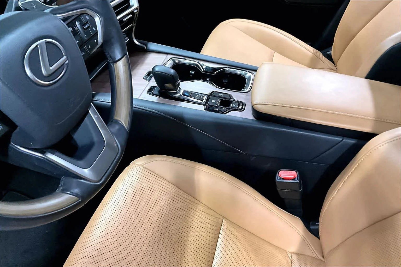 Used 2023 Caviar Lexus Premium image 16