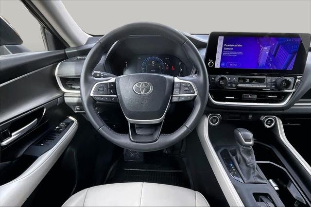 Certified Used 2024 MIDNIGHT BLACK METAL Toyota  image 5