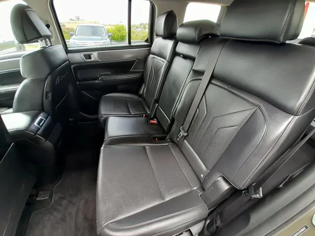 Used 2024 Green Hyundai SEL image 36