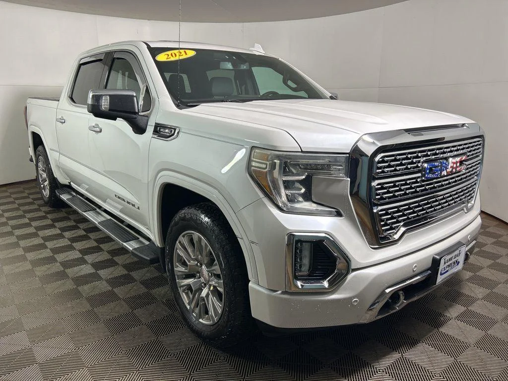 Used 2021 White Frost GMC Denali image 6