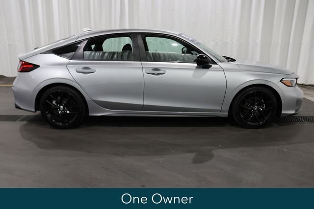 Certified Used 2025 Silver Honda Sport image 2