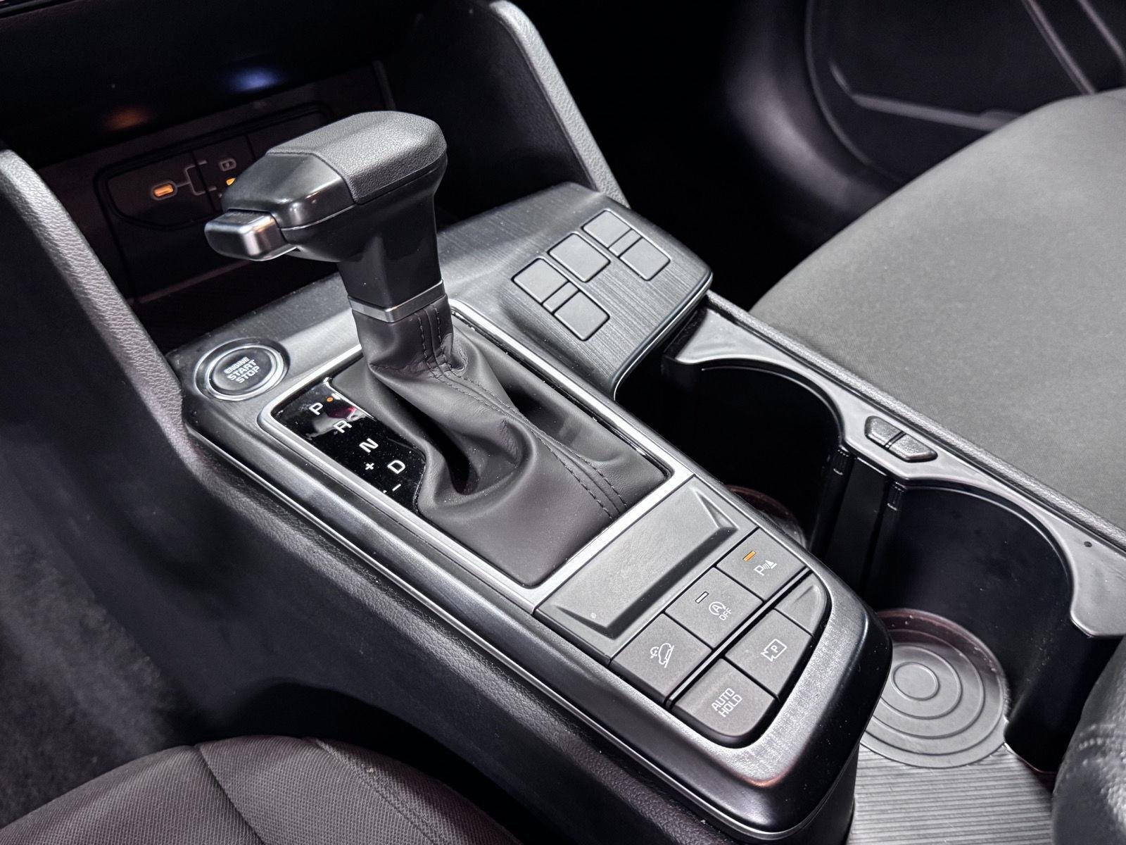 2026 Kia Sportage LX - Photo 38