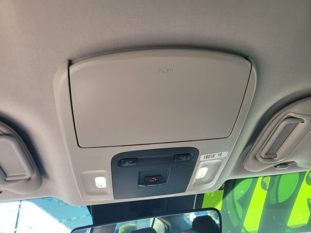 Used 2025  Toyota LE image 22