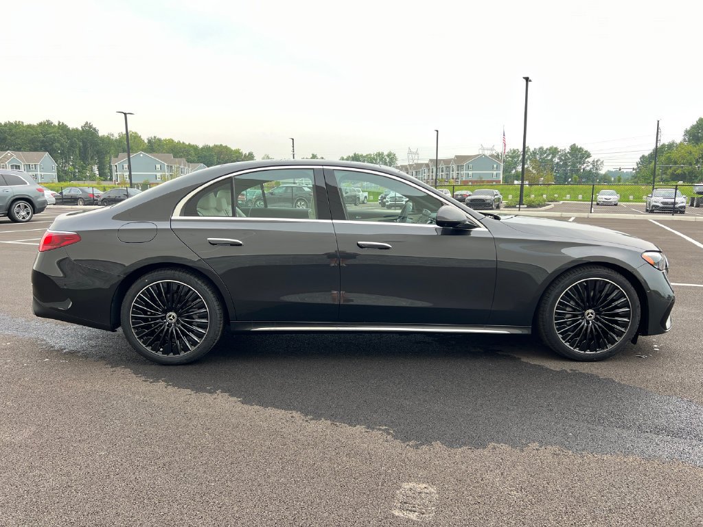 New 2026 Graphite Grey Metallic Mercedes-Benz E 350 image 9