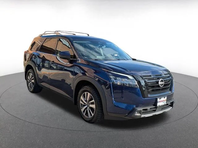Used 2023 Blue Nissan SL image 1