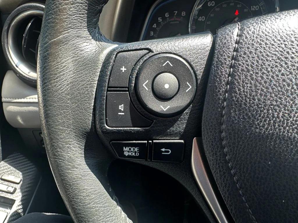 Used 2015 Gray Toyota Limited image 20