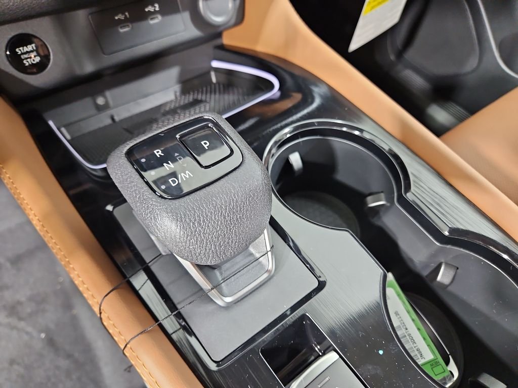 New 2026 White Nissan Platinum image 24