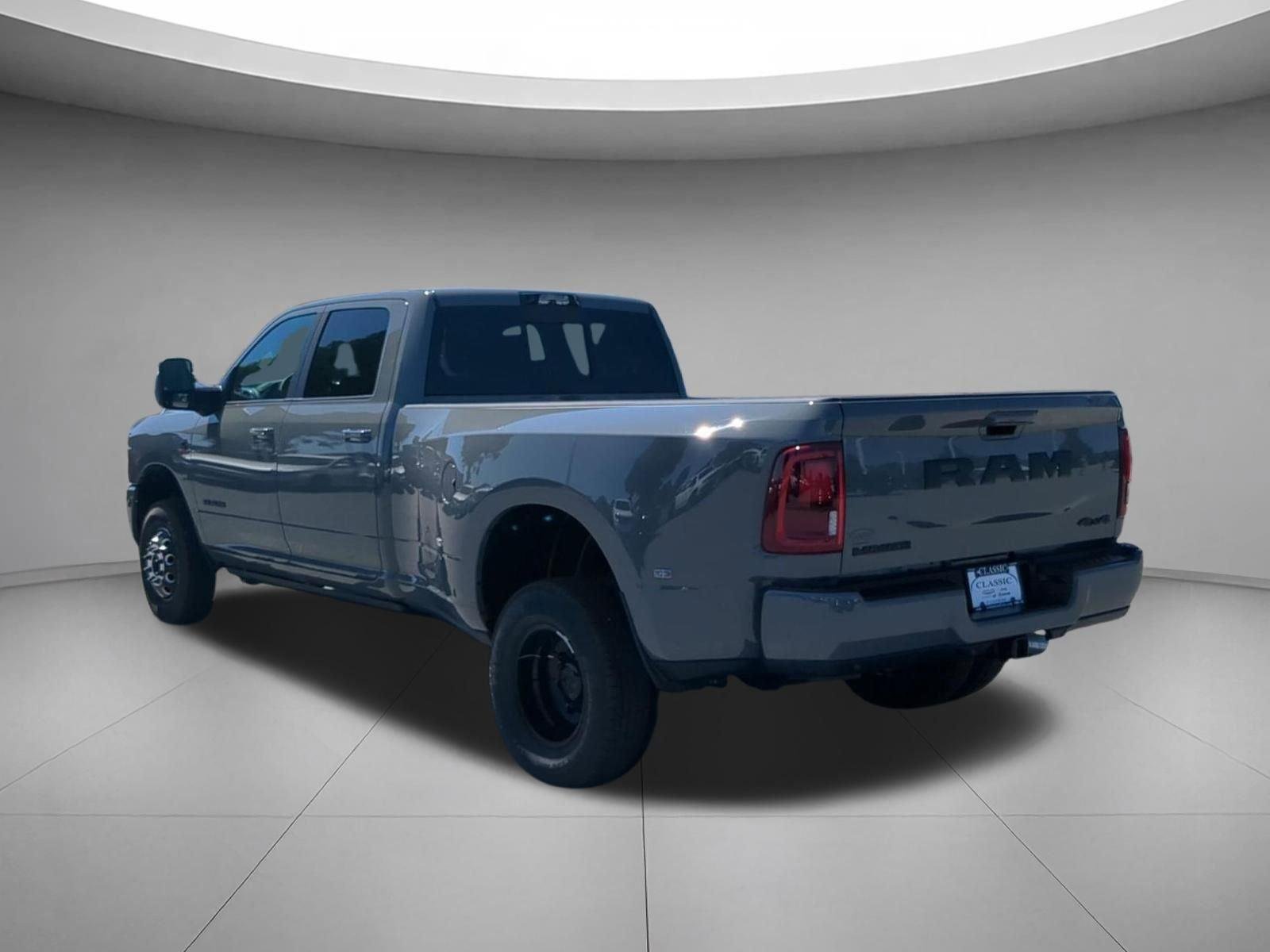 New 2026 Ceramic Gray Clear-Coat Exterior Paint RAM Laramie image 3