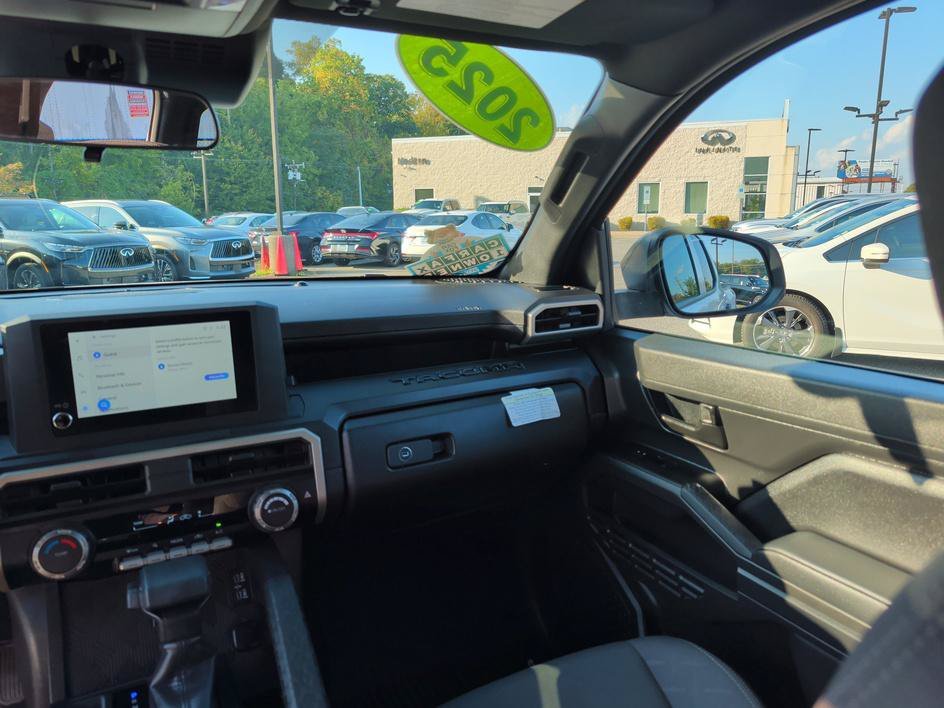 Used 2025 Ice Toyota SR image 10
