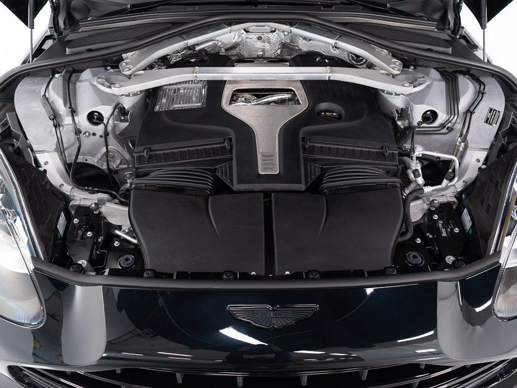 New 2026 Q Oberon Black Aston Martin 707 image 47