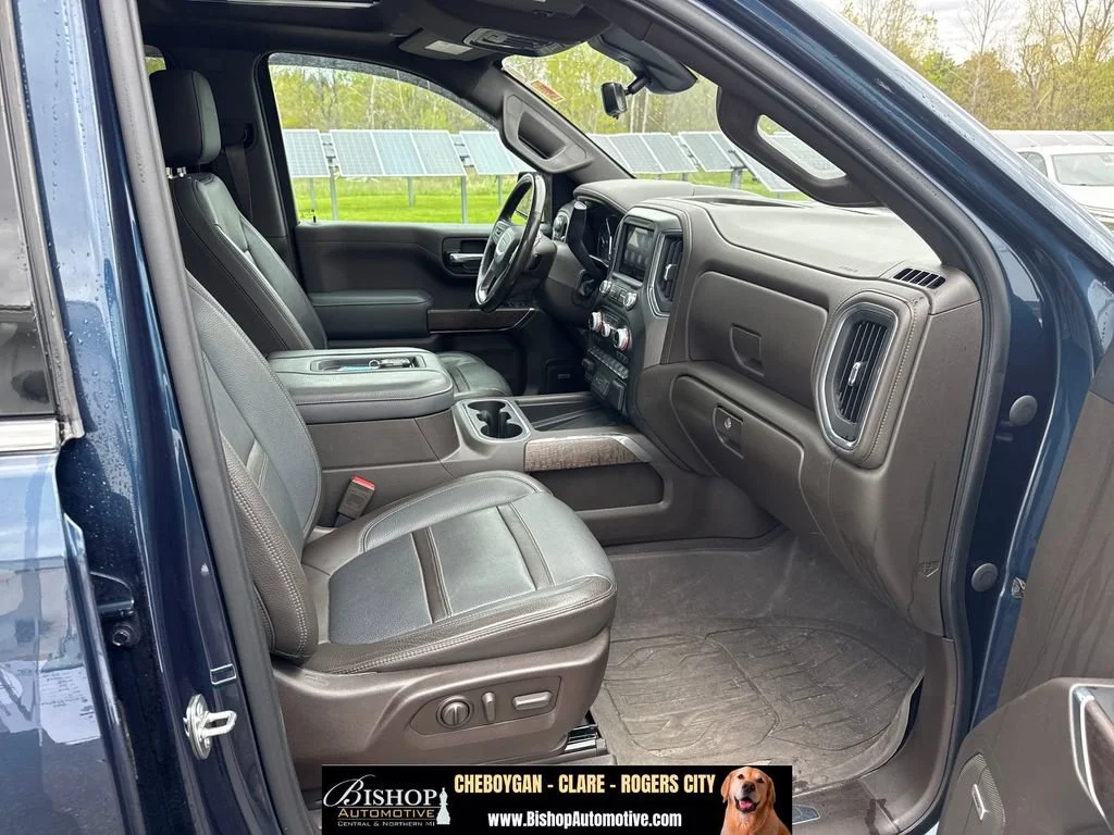 Pre-Owned 2020 GMC Sierra 1500 Denali Crew Cab image 23