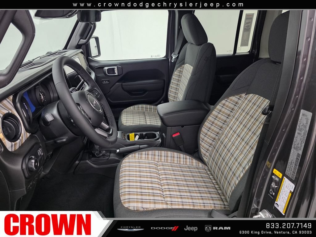 New 2026 Granite Crystal Metallic Clear-Coat Exterior Paint Jeep 85th Anniversary Edition image 16