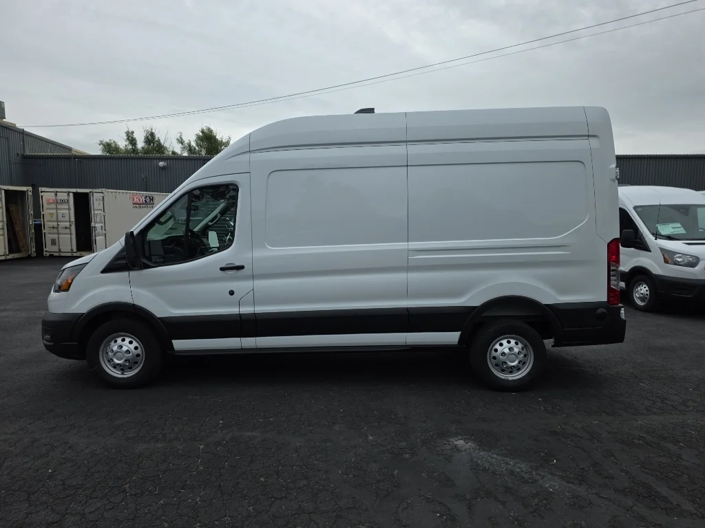 New 2026 Oxford White Ford Cargo Van image 11