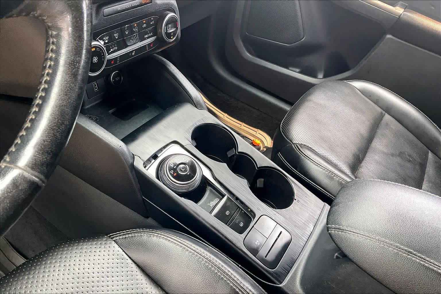 Used 2020 Desert Gold Ford SEL image 16