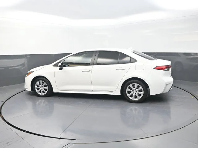 Used 2021 White Toyota LE image 4