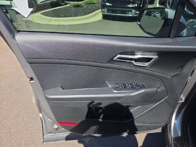New 2026 Steel Gray Kia LX image 5