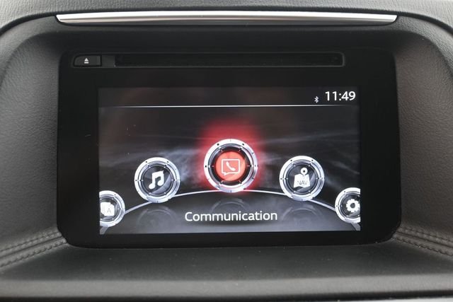 Used 2016 White Mazda Grand Touring image 22