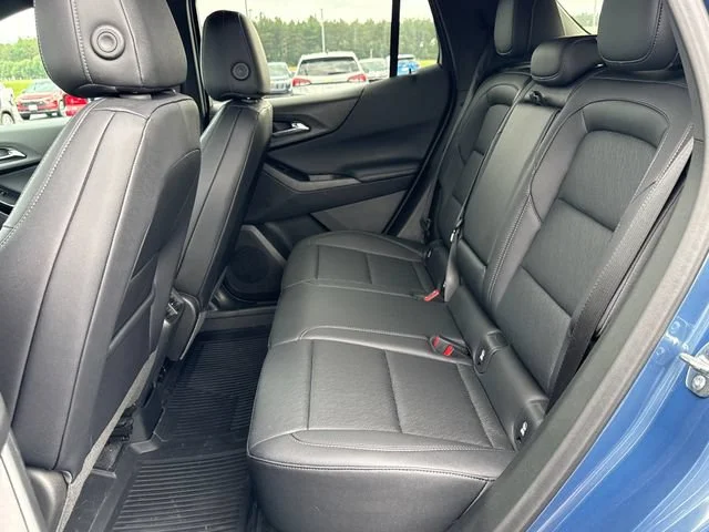 Used 2026 Lakeshore Blue Metallic Chevrolet LT image 25