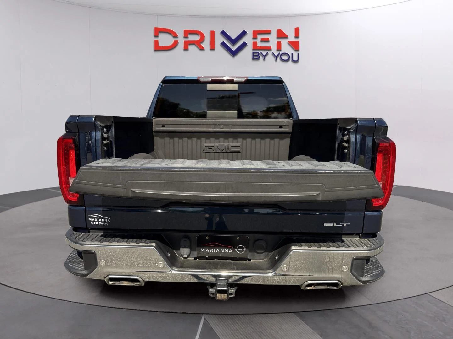 Used 2019 Pacific Blue Metallic GMC SLT image 5