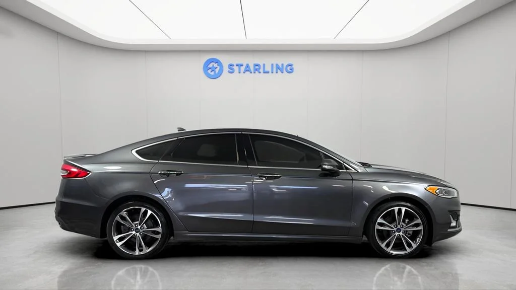 Used 2020 Gray Ford Titanium image 12