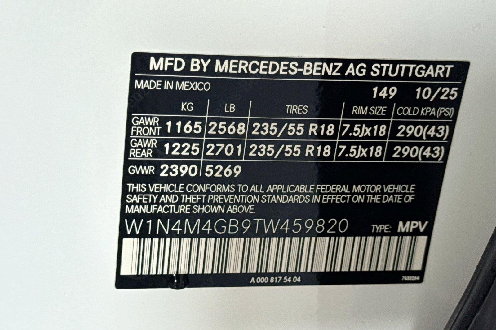 New 2026 Night Black Mercedes-Benz GLB 250 image 30