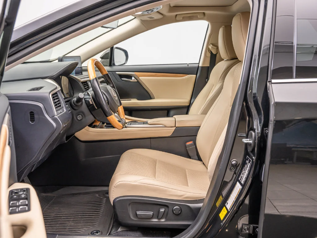 Certified Used 2022 CAVIAR Lexus 350L image 24