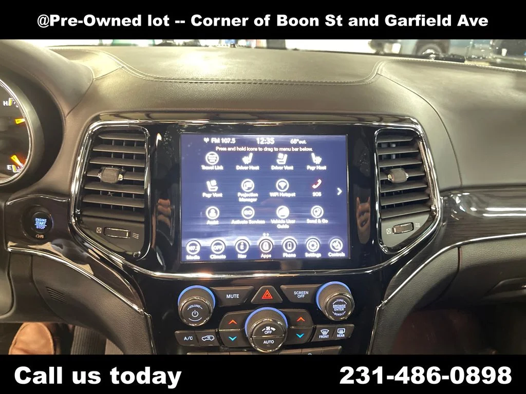 Used 2020 Blue Jeep Overland image 19
