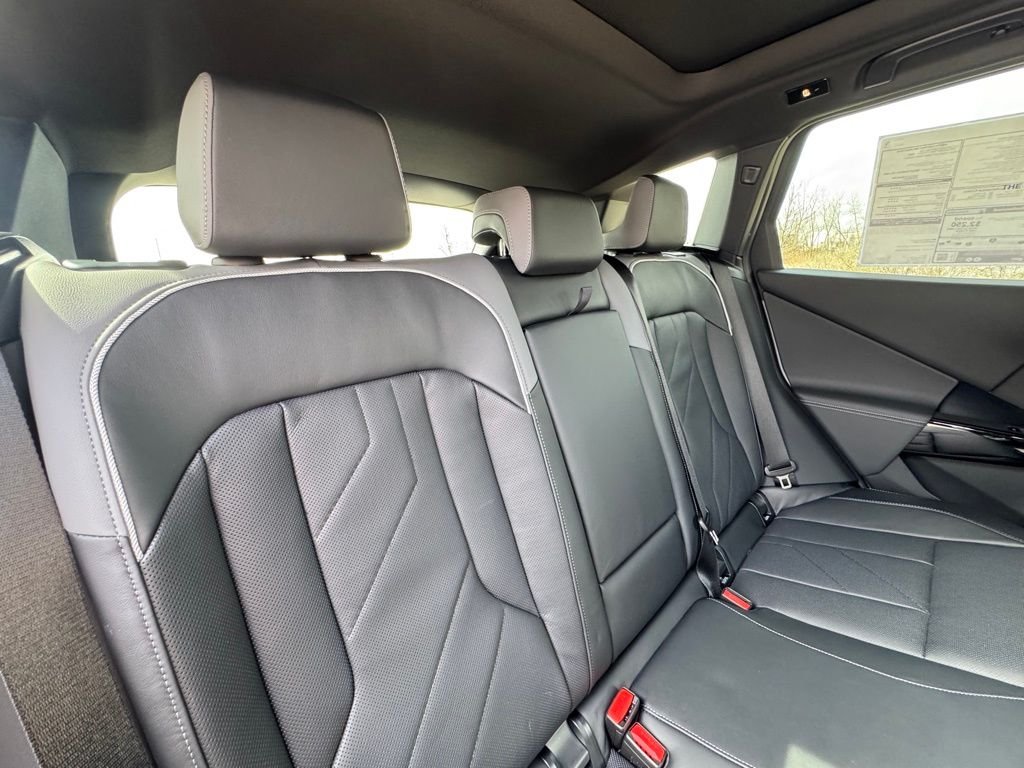 New 2026 Brooklyn Grey Metallic BMW 30 xDrive image 25