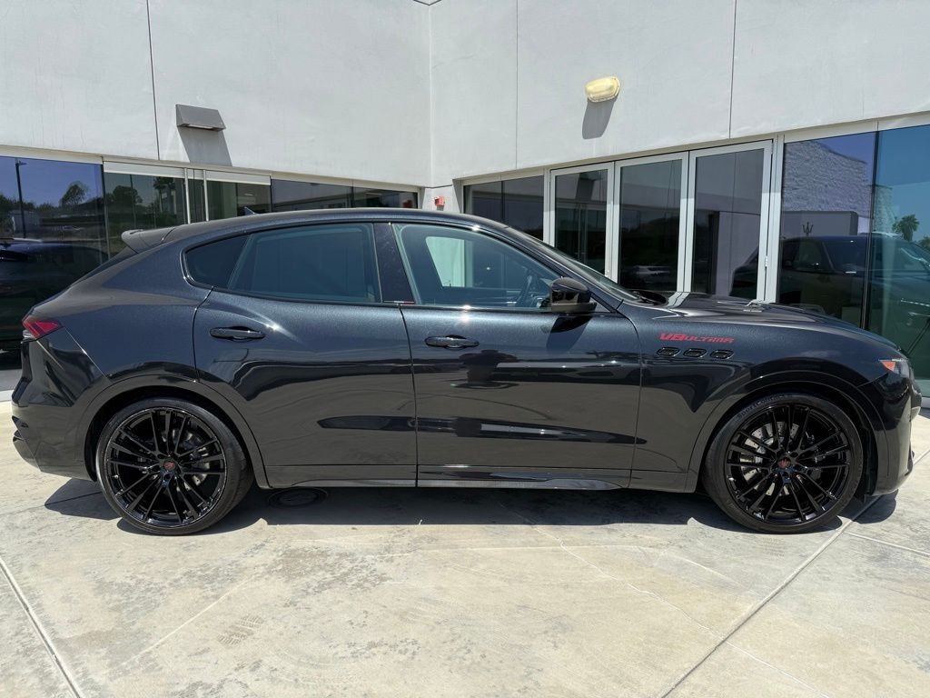 Certified Used 2024 Nero Noctis Black Maserati Trofeo V8 Ultima image 3