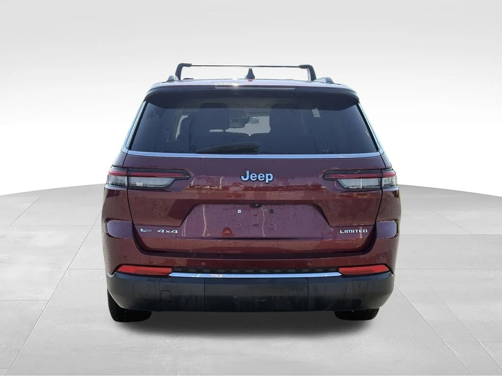 Used 2022 Red Jeep Limited image 23