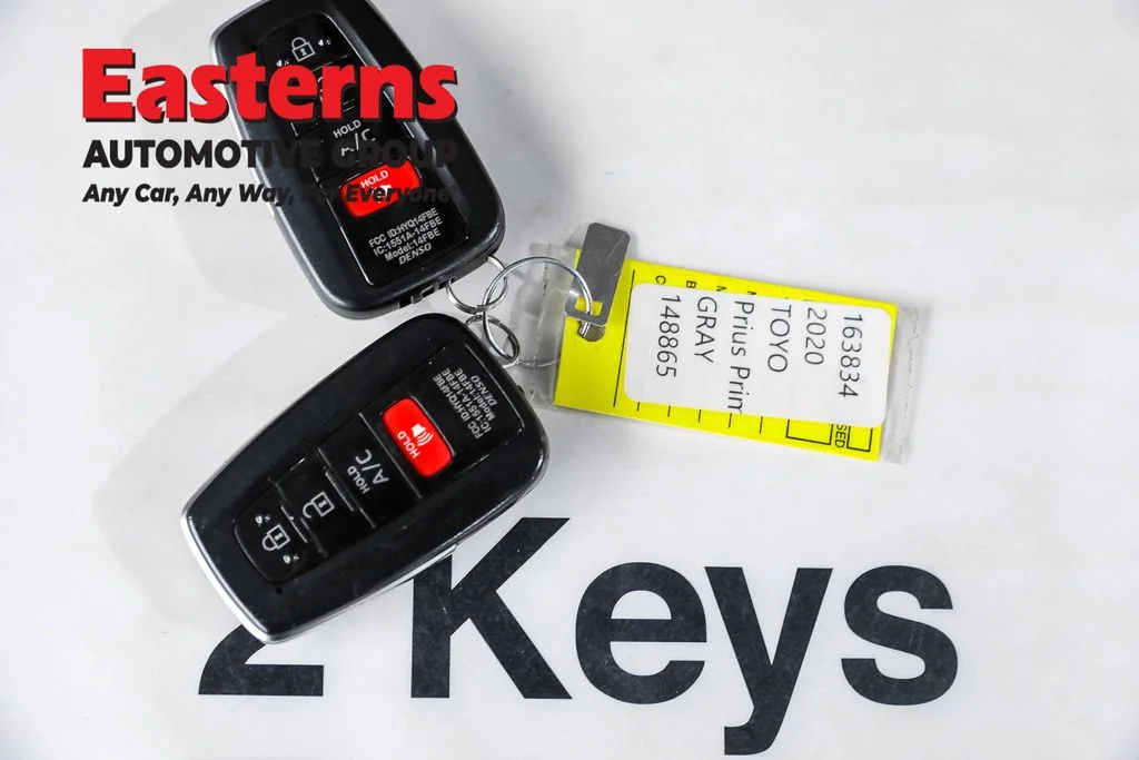 Used 2020 Gray Toyota XLE image 23
