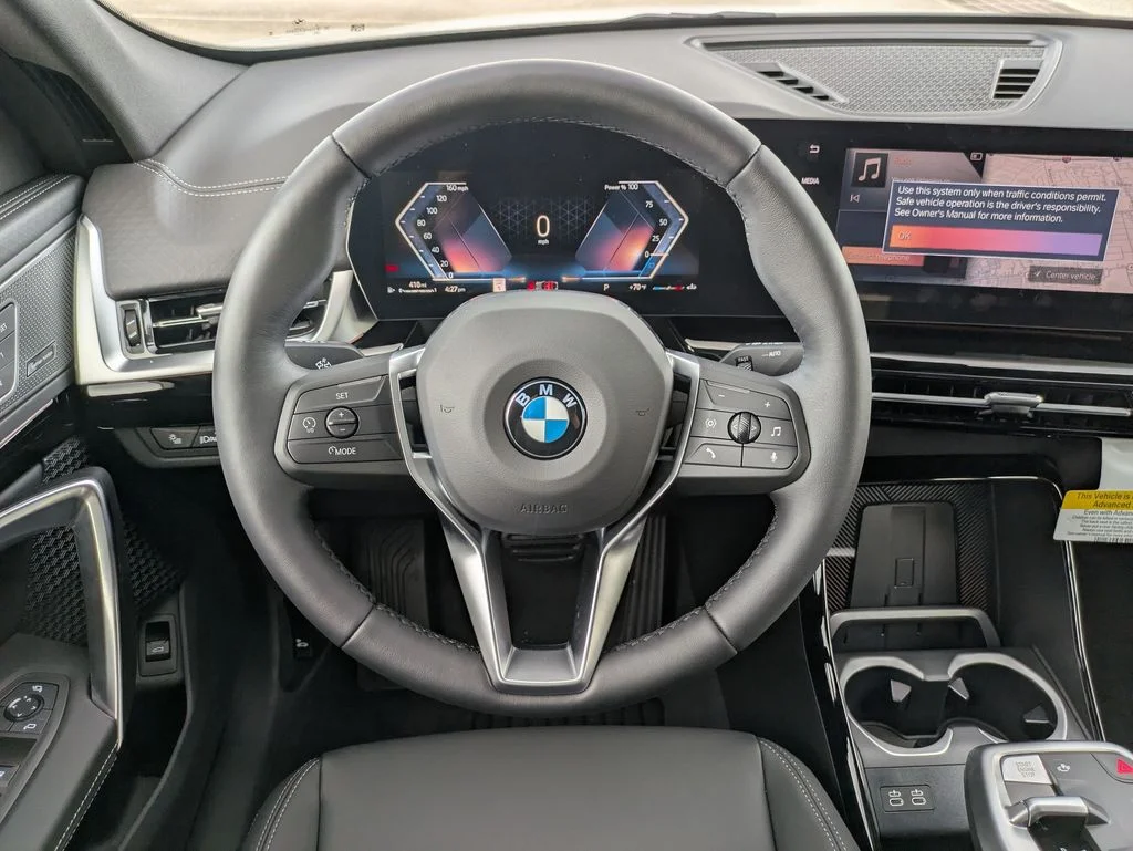 New 2026 White BMW xDrive28i image 10