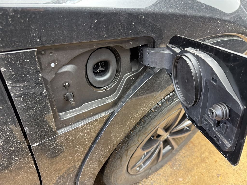 2026 Lexus RZ Premium - Photo 23