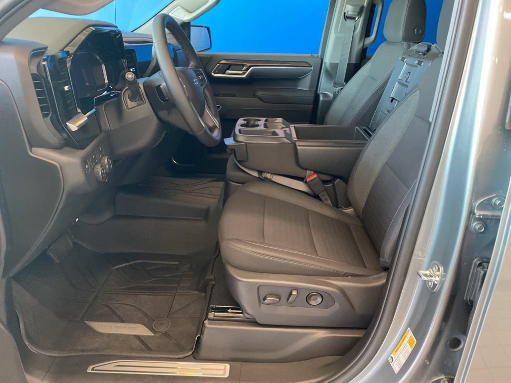 2026 Chevrolet Silverado 1500 RST - Photo 9
