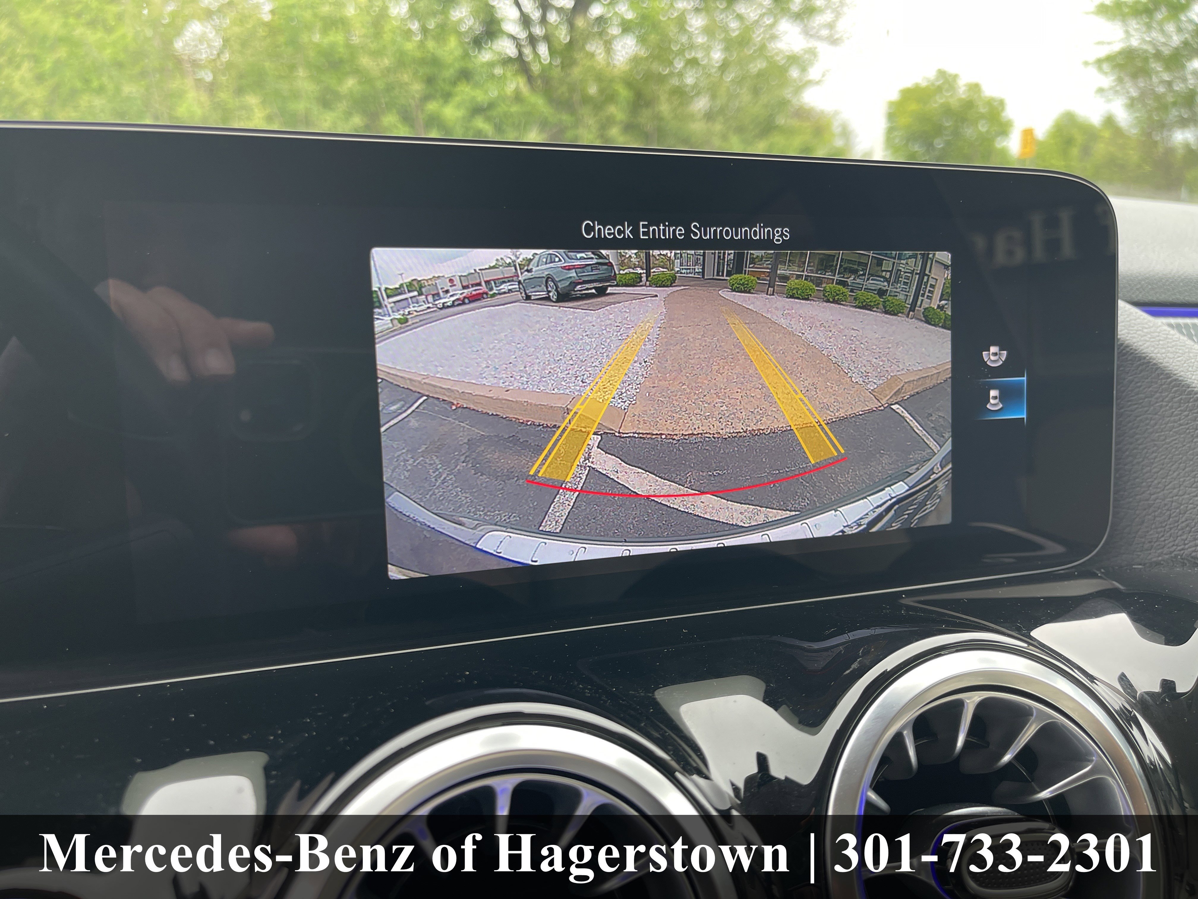 Certified Used 2023 Mountain Grey Metallic Mercedes-Benz GLA 250 4MATIC® SUV image 11
