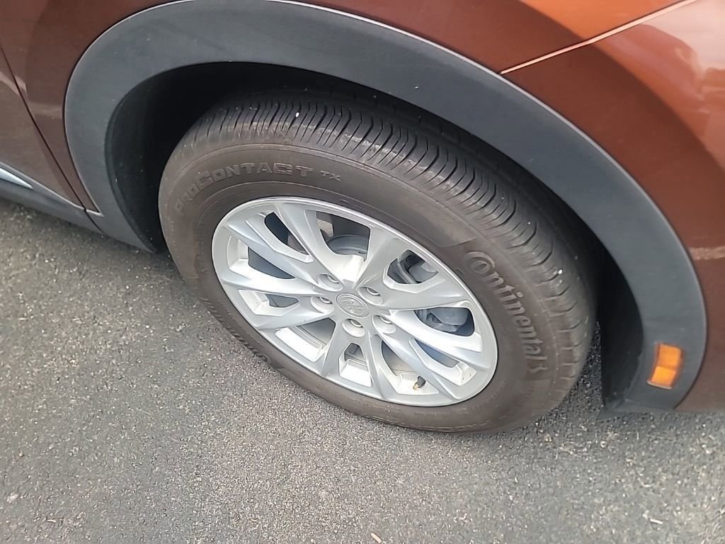 Used 2021 Brown Buick Preferred image 3