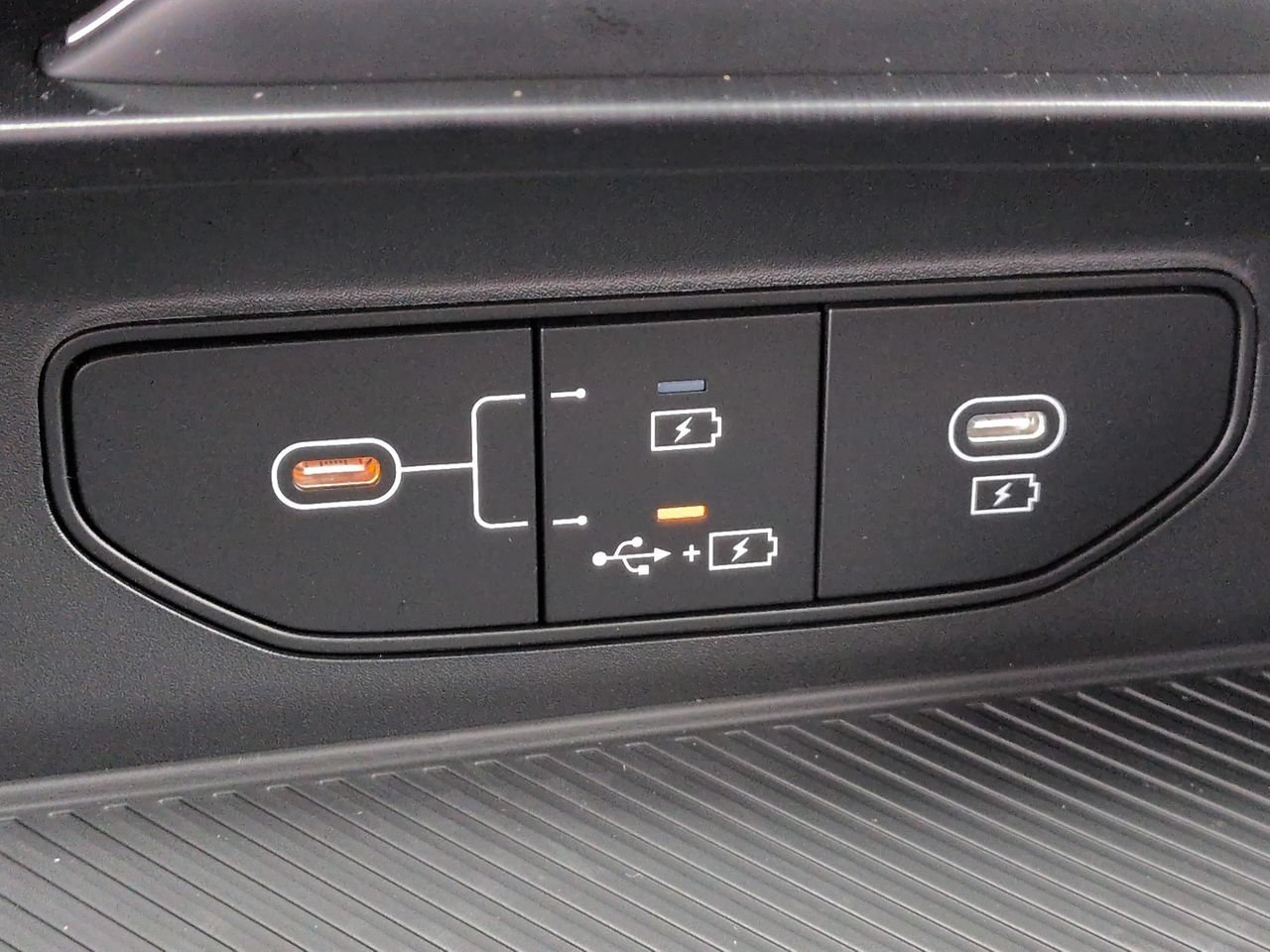 New 2027 Gravity Gray Kia S image 24