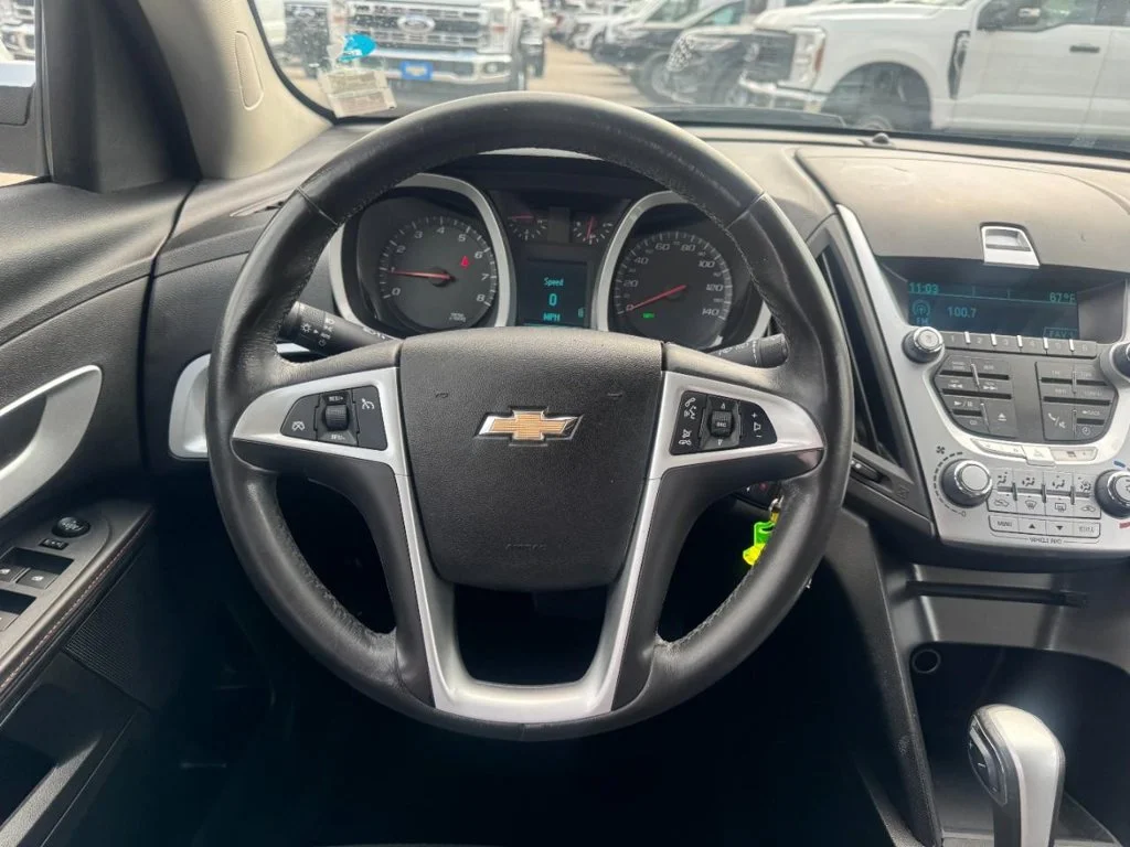 Used 2011 Silver Ice Metallic Chevrolet LT image 11