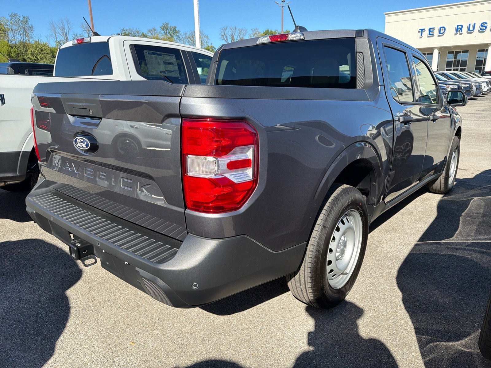 New 2026 Carbonized Gray Metallic Ford XL image 4