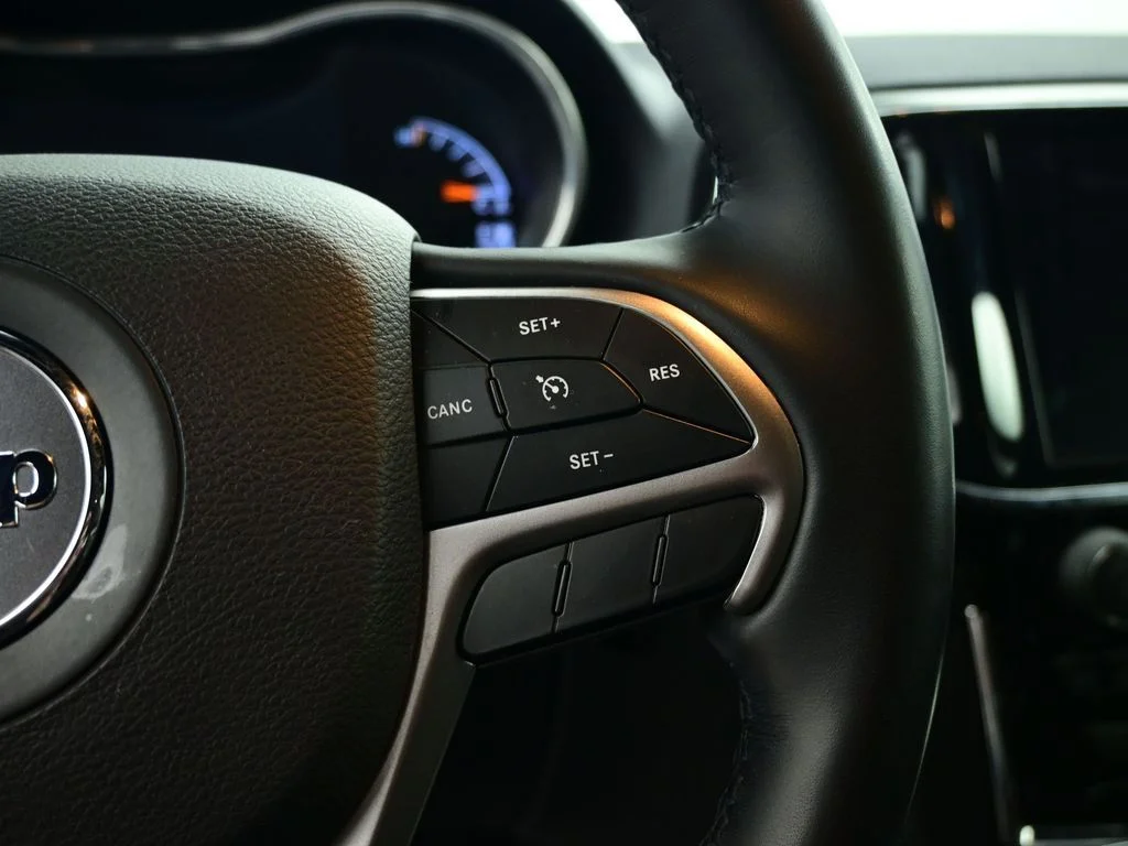 Used 2021 Gray Jeep Laredo X image 49