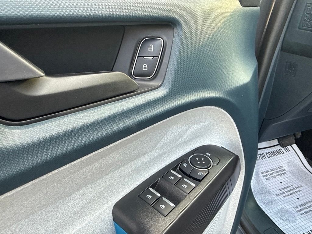 New 2026 Carbonized Gray Metallic Ford XLT image 13
